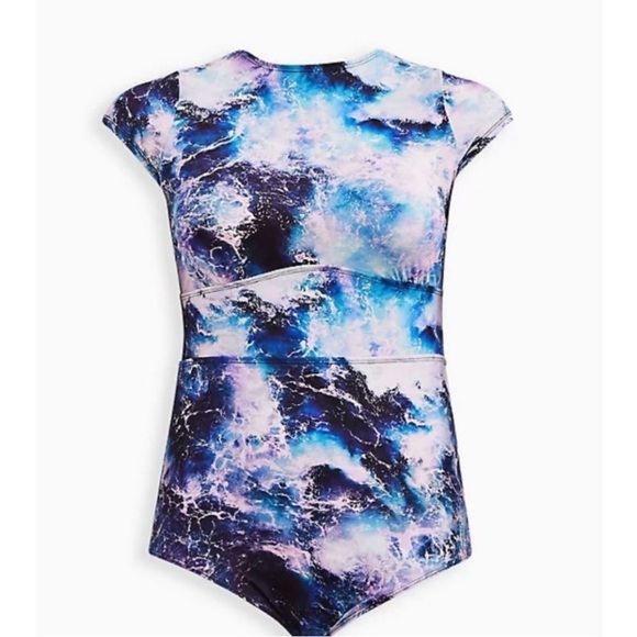 Torrid Ocean Waves Scoop Back One Piece Swimsuit Size 3X - Picture 2 of 7